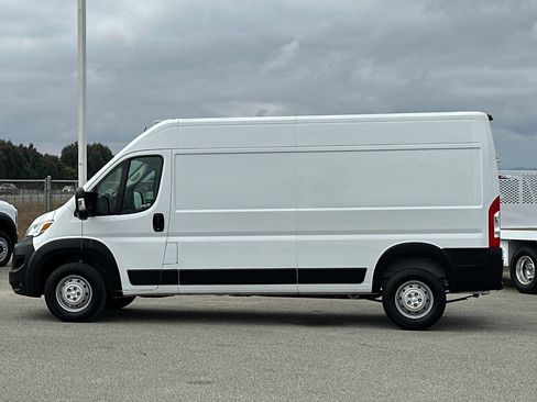 Used 2023 RAM ProMaster 2500 FWD image 7