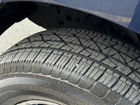 Used 2017 Ford F150 XLT w/ Equipment Group 301A Mid image 11