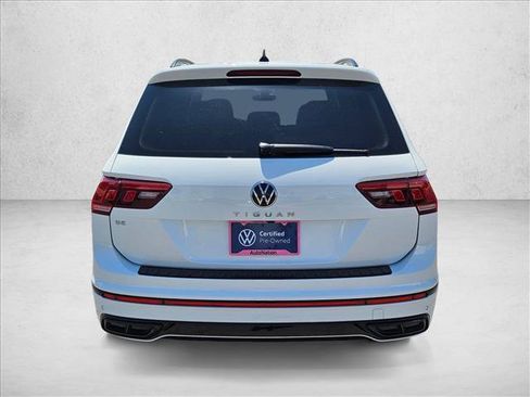 Used 2024 Volkswagen Tiguan SE R-Line FWD image 7