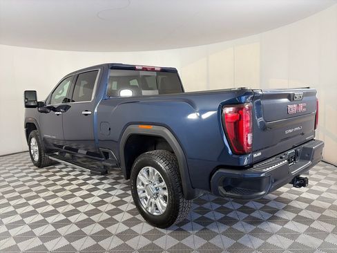 Used 2020 GMC Sierra 3500 Denali w/ Denali Ultimate Package image 5