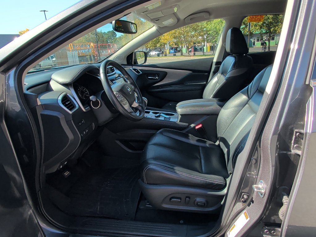 Used 2018 Nissan Murano SL w/ Midnight Edition Package AWD/4WD image 9