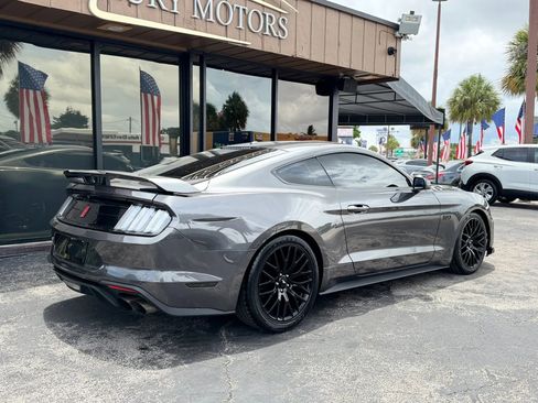 Used 2019 Ford Mustang GT Premium w/ GT Performance Package RWD image 13