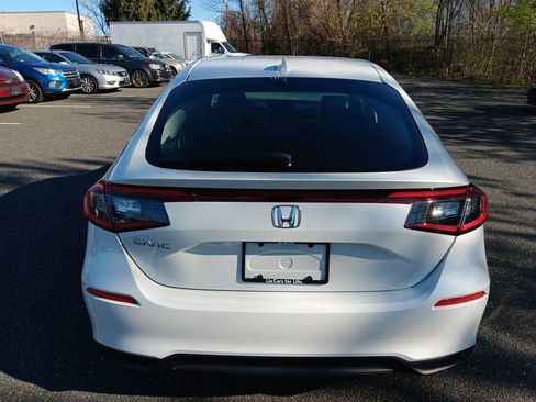 Used 2024 Honda Civic EX-L image 4