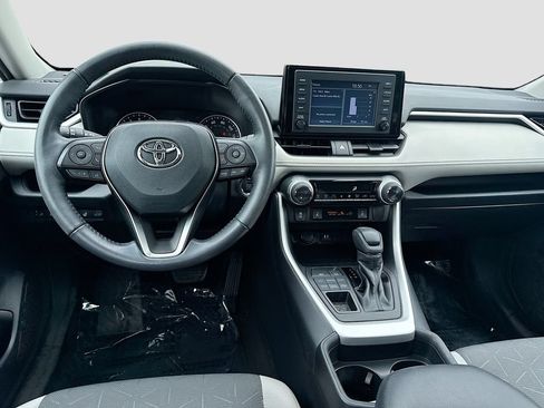 Used 2019 Toyota RAV4 XLE AWD/4WD image 21