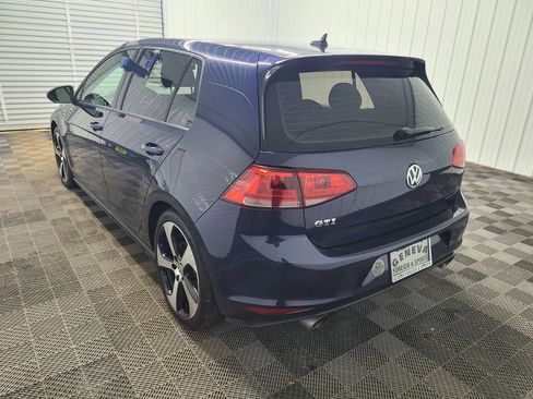 Used 2017 Volkswagen GTI S image 10