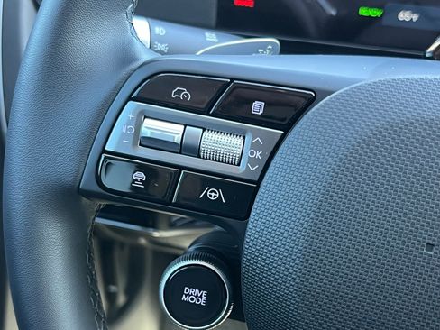 New 2025 Hyundai Ioniq 5 SEL image 28