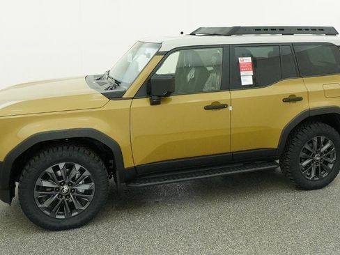 New 2026 Toyota Land Cruiser w/ Premium Package AWD/4WD image 18
