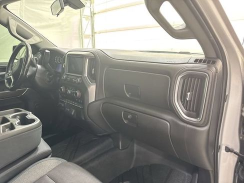 Used 2019 Chevrolet Silverado 1500 LT w/ All-Star Edition AWD/4WD image 28