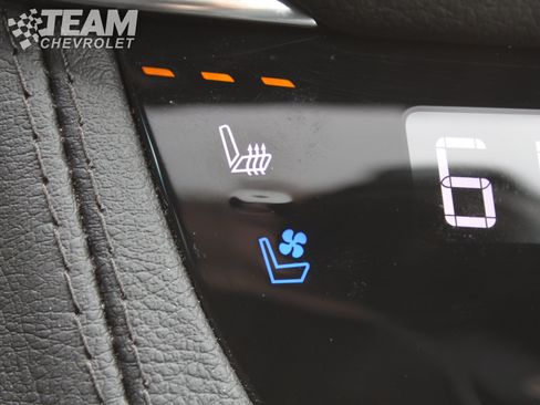 Used 2024 Cadillac XT5 Sportv w/ Technology Package AWD/4WD image 19