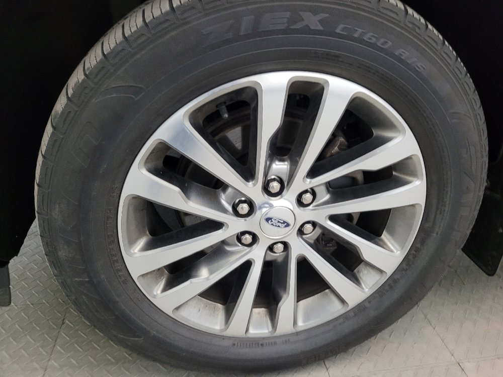 Used 2018 Ford Expedition Limited AWD/4WD image 31