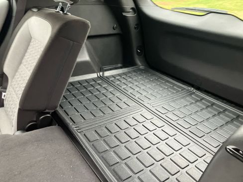 Certified 2023 Chevrolet Equinox LS image 31