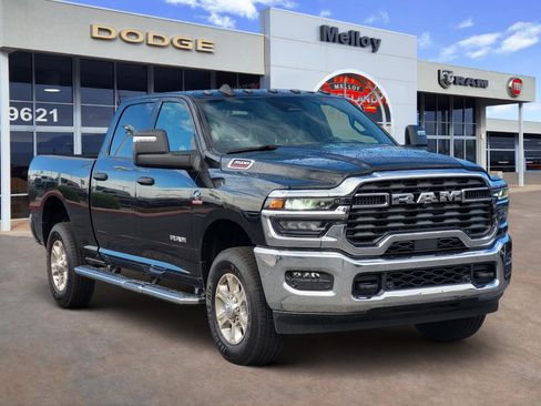 New 2026 RAM 3500 Big Horn AWD/4WD image 6