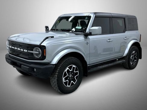 Used 2024 Ford Bronco Outer Banks image 1