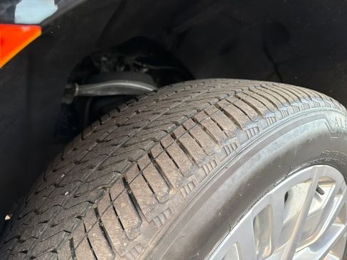 Used 2022 GMC Yukon Denali image 12