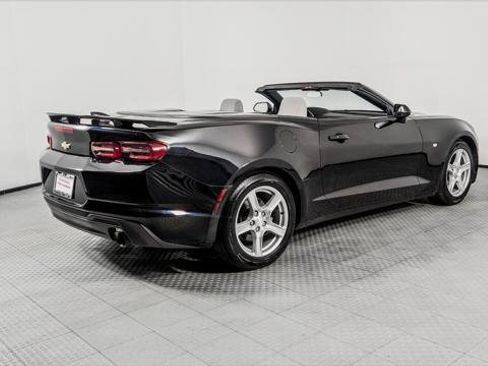 Used 2023 Chevrolet Camaro LT image 8