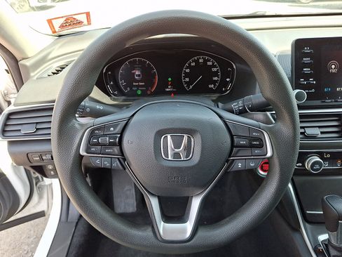 Used 2019 Honda Accord LX image 19