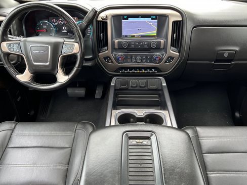 Used 2019 GMC Sierra 3500 Denali w/ Duramax Plus Package image 13