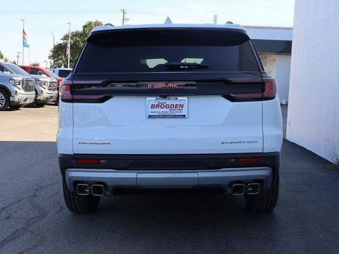 New 2026 GMC Acadia Elevation image 5