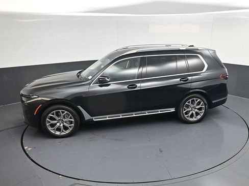 Used 2025 BMW X7 xDrive40i AWD/4WD image 56