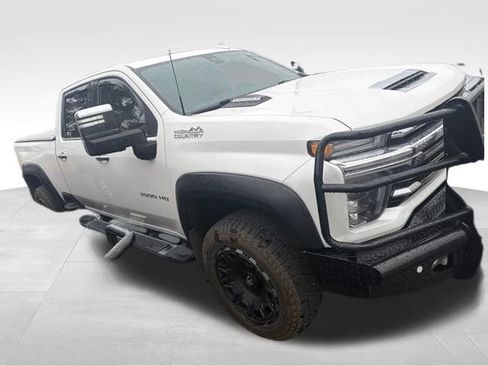 Used 2021 Chevrolet Silverado 3500 High Country w/ Z71 Off-Road Package AWD/4WD image 9