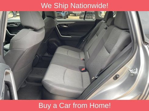 Used 2021 Toyota RAV4 XLE w/ Convenience Package AWD/4WD image 12