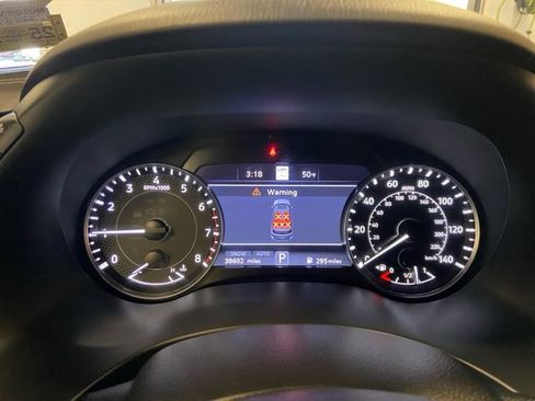 Used 2022 Nissan Armada Platinum w/ Captain's Chairs Package image 17