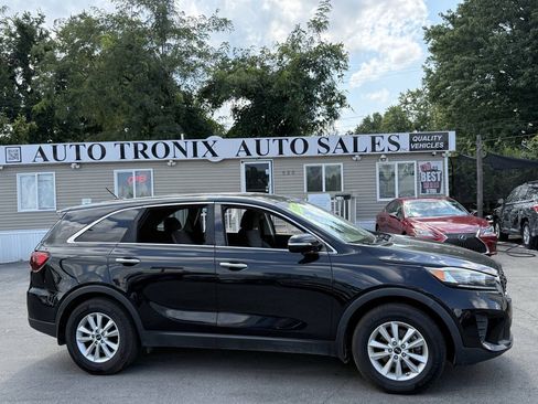 Used 2019 Kia Sorento L FWD image 1