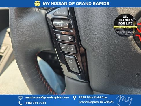 Used 2023 Nissan Frontier PRO-4X w/ Pro Convenience Package AWD/4WD image 15