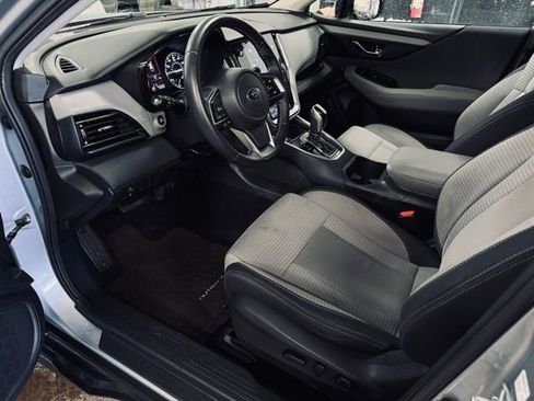 Used 2022 Subaru Outback Premium image 17
