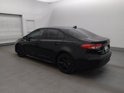 Used 2023 Toyota Corolla LE FWD image 3