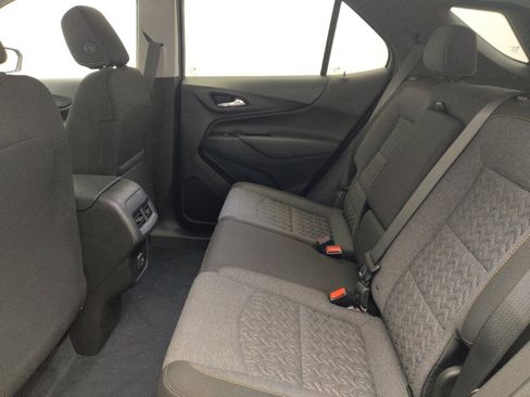 Used 2022 Chevrolet Equinox LT FWD image 18