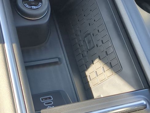 New 2025 Ford Expedition Max Platinum w/ Stealth Performance Package image 64