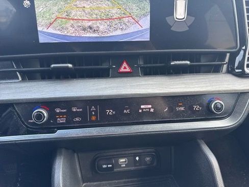 Used 2024 Kia Sportage X-Line w/ X-Line Premium Package image 11