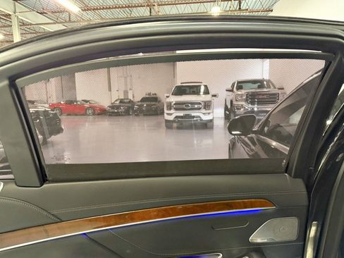 Used 2014 Mercedes-Benz S 550 Sedan image 35