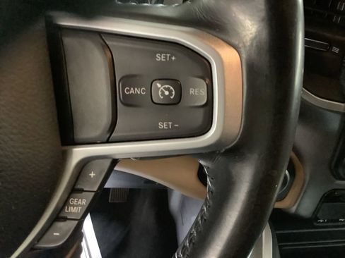 Used 2020 RAM 1500 Big Horn AWD/4WD image 25