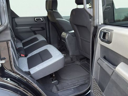 Used 2023 Ford Bronco Big Bend image 17