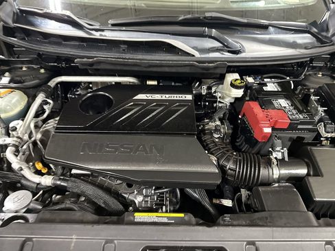 Used 2023 Nissan Rogue Platinum AWD/4WD image 25