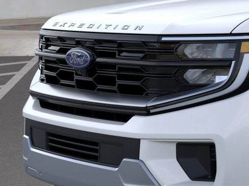 New 2025 Ford Expedition Max Platinum w/ Platinum Ultimate Package image 17
