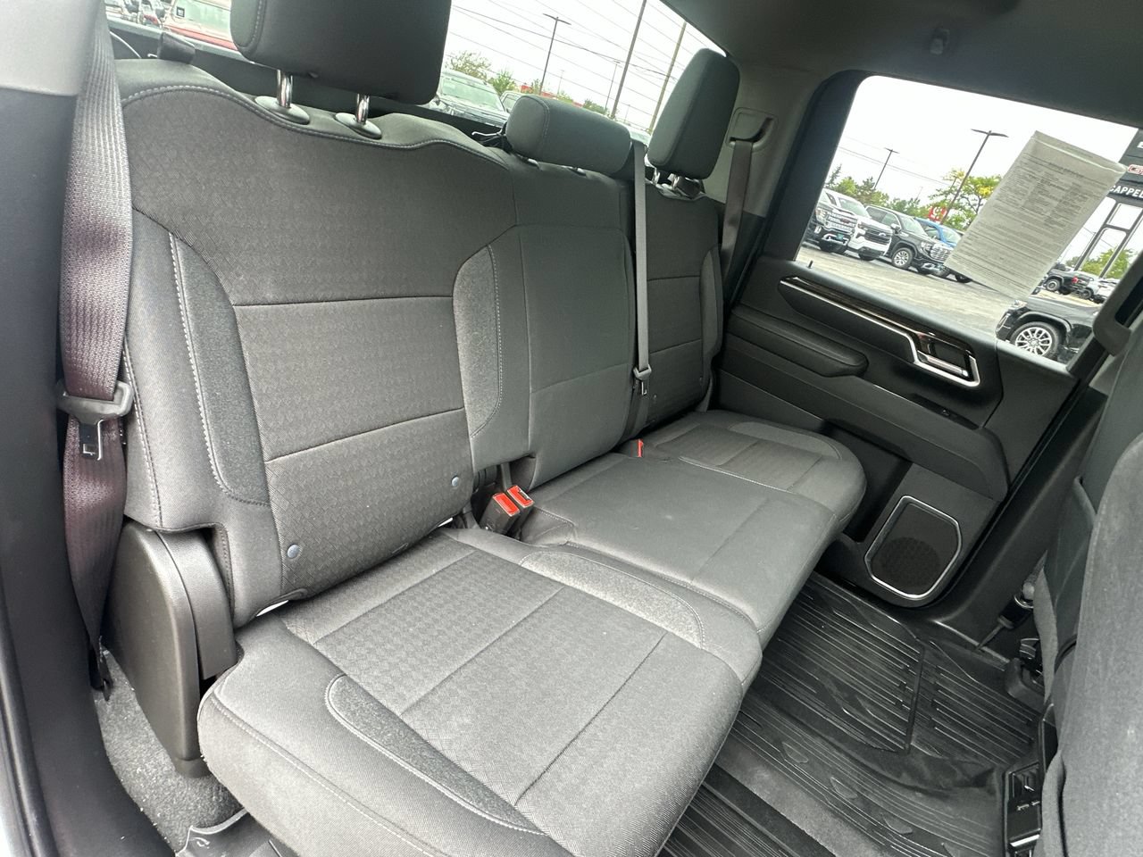 Used 2025 GMC Sierra 2500 SLE w/ SLE Value Package; AWD/4WD image 27