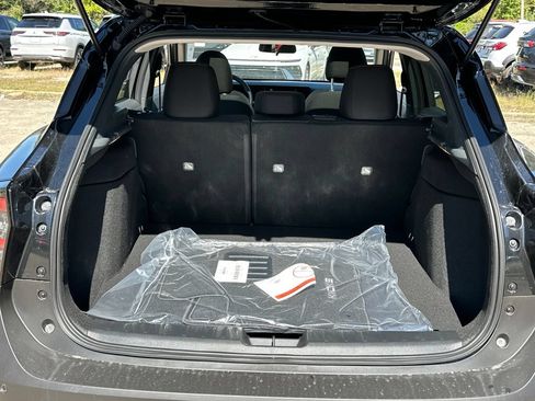 New 2026 Nissan Kicks SV w/ SV Premium Package AWD/4WD image 19