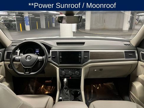 Certified 2019 Volkswagen Atlas SE w/ Panoramic Sunroof Package image 7
