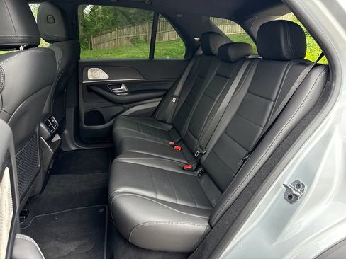 Used 2025 Mercedes-Benz GLE 450 4MATIC image 26