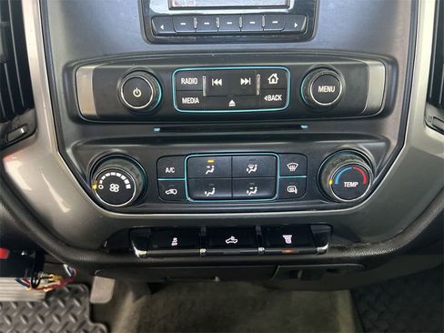 Used 2015 Chevrolet Silverado 2500 LT image 15