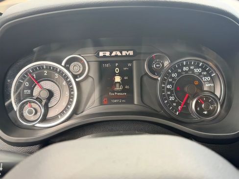 Used 2021 RAM 1500 Big Horn RWD image 25