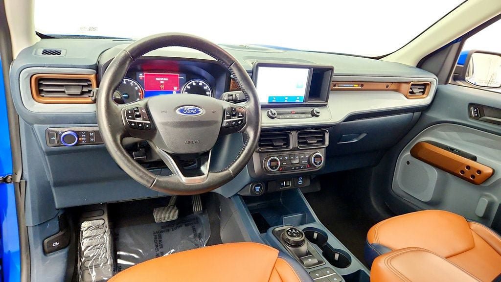 Used 2022 Ford Maverick Lariat w/ Lariat Luxury Package FWD image 13