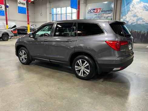 Used 2017 Honda Pilot EX-L image 3