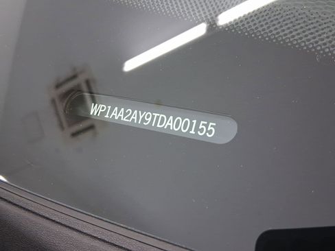 New 2026 Porsche Cayenne image 37