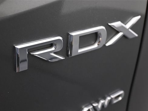 Certified 2025 Acura RDX SH-AWD image 21
