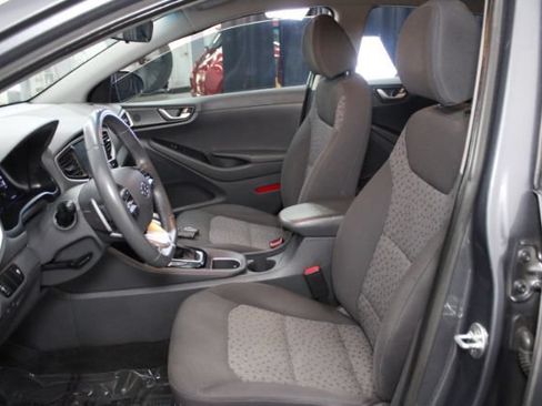 Used 2018 Hyundai Ioniq Plug-In Hybrid FWD image 13