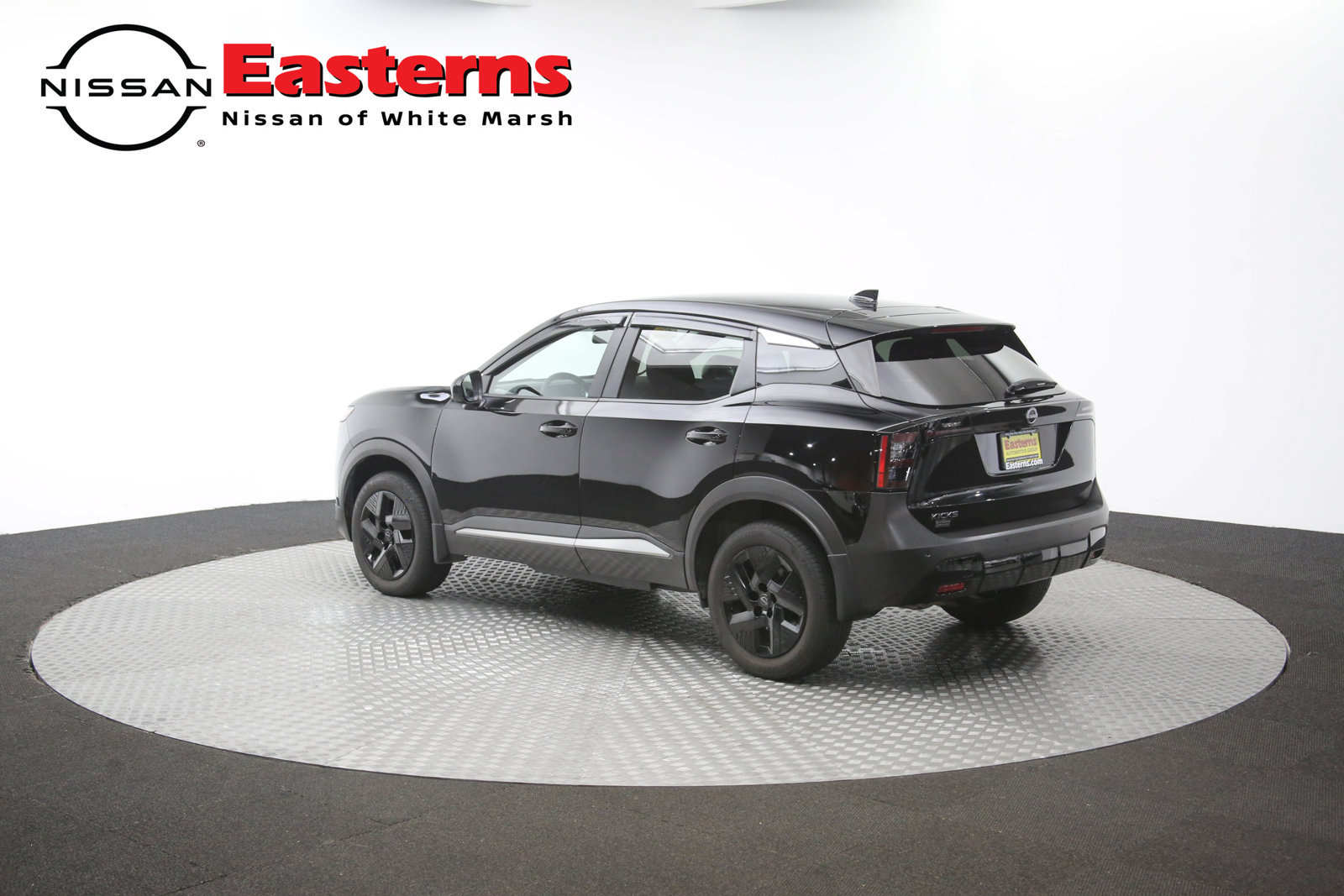 Used 2025 Nissan Kicks SV FWD image 63
